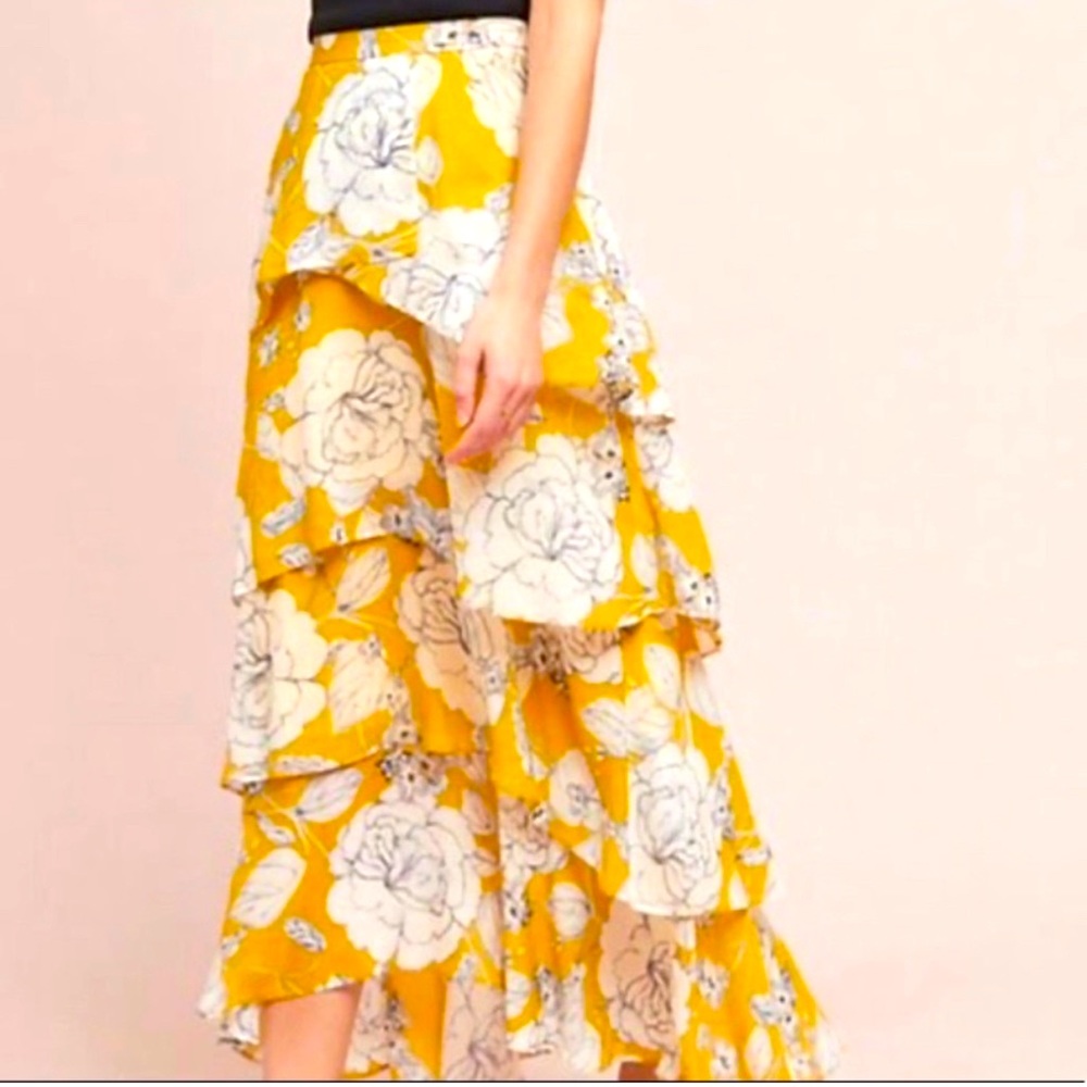 Anthropologie tiered floral ruffle skirt. Sz 2